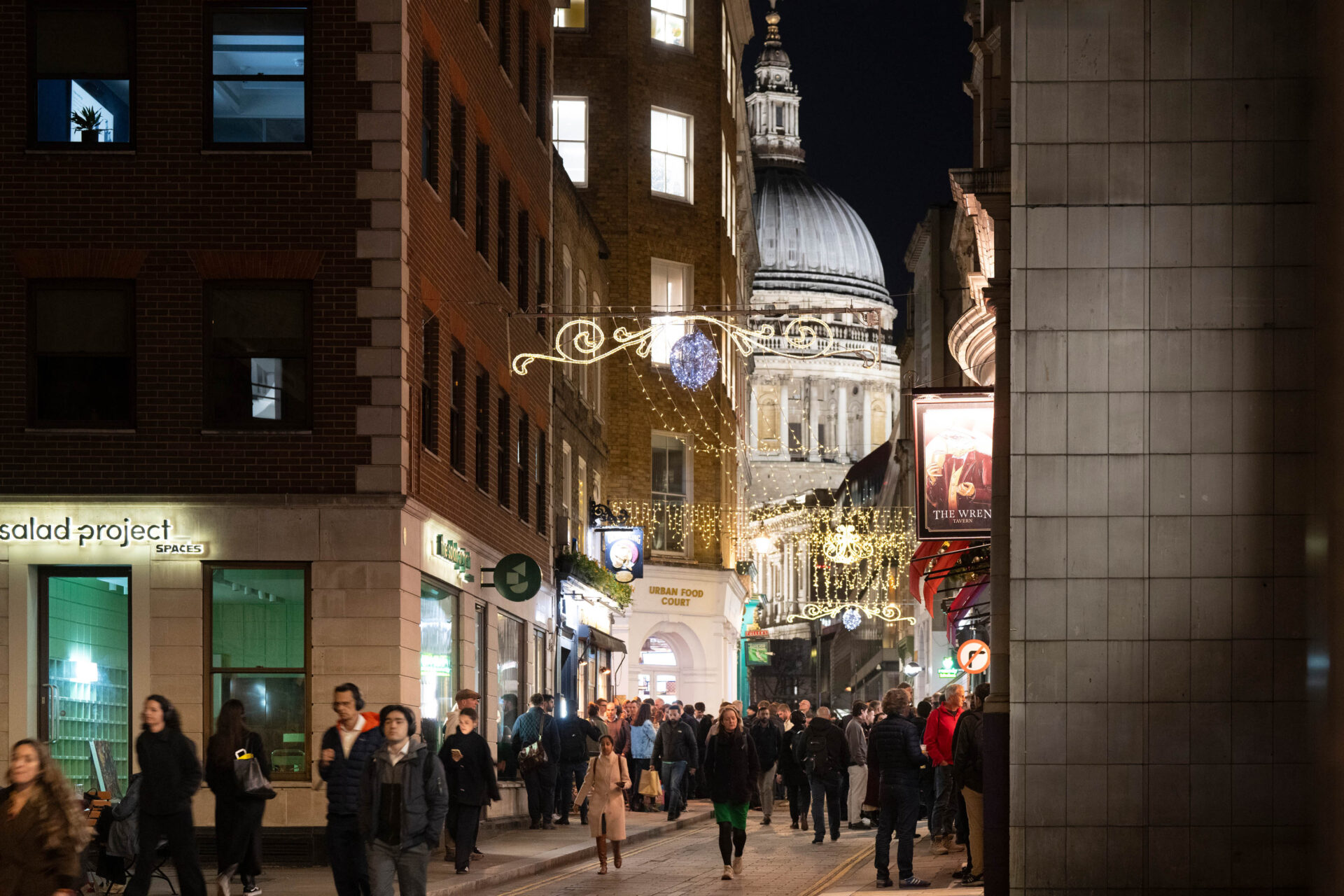 A Christmas Carol - Festive Walking Tour - Cheapside BID